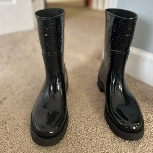 Louis Vuitton Rain Boots.  Worn twice.  Size 39.  100% Authentic.
